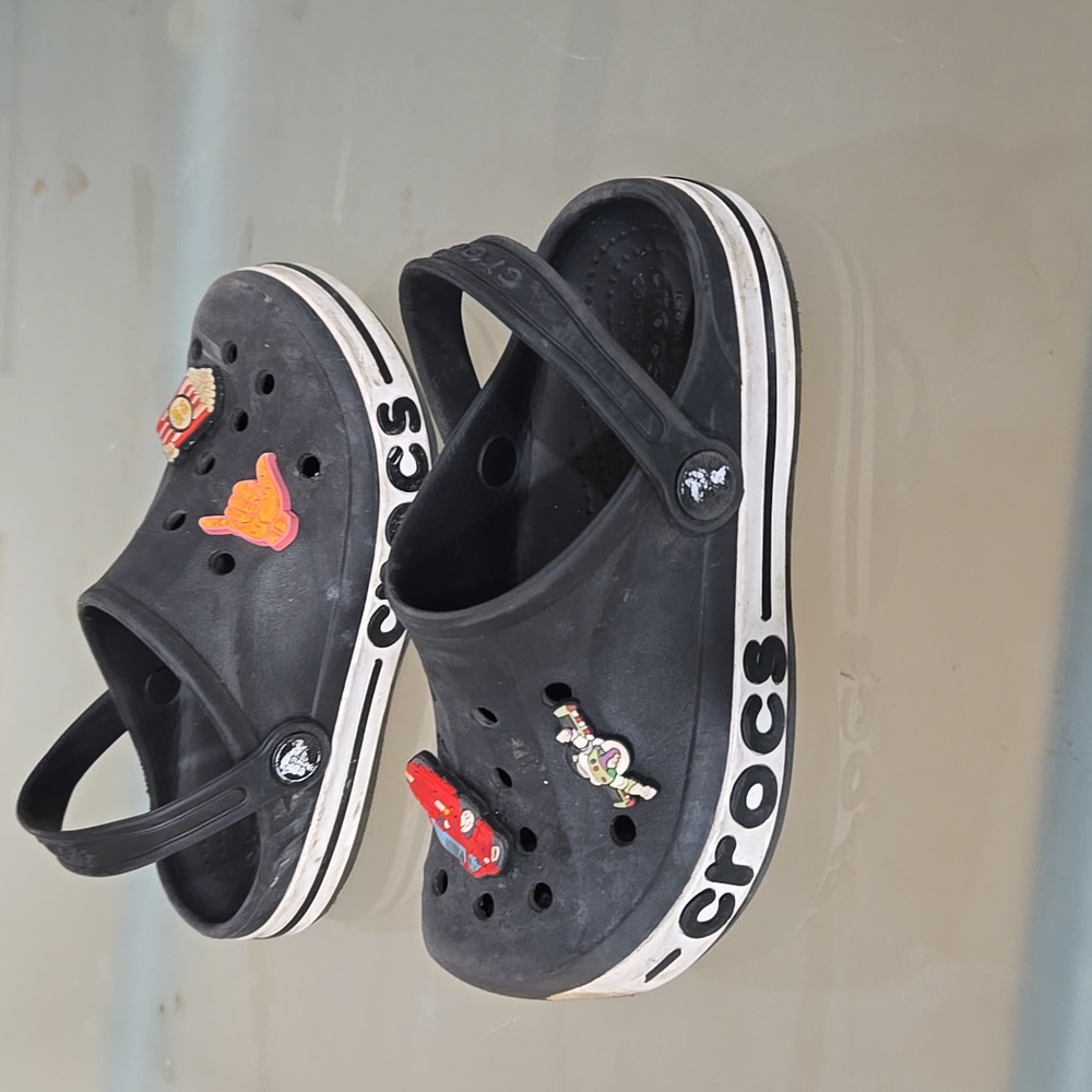 Crocs - Picture 5 of 13